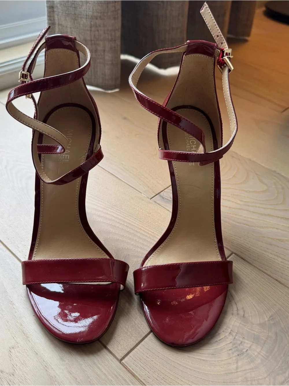 Michael Kors never worn